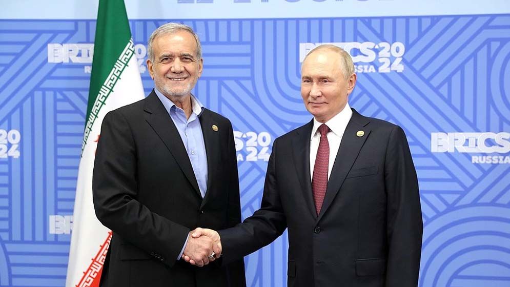 এবার ইরানের প্রেসিডেন্টকে ফোন করলেন পুতিন