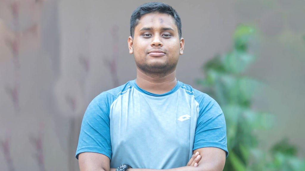 বিএনপি সরকার বিদ্যুতের বদলে হারিকেন-মোমবাতি দিয়েছে: হাসনাত আবদুল্লাহ