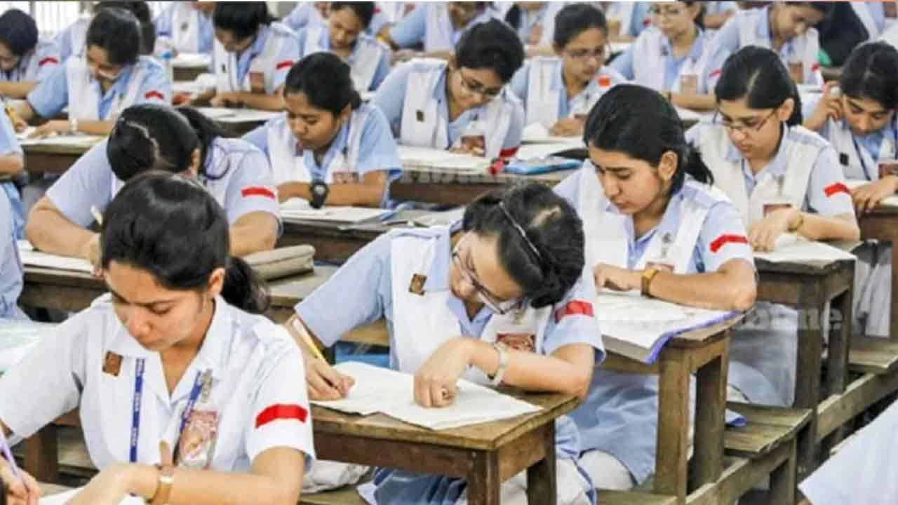 ২০২৭ সালের এসএসসি পরীক্ষা ২ মাস পেছানোর চিন্তা