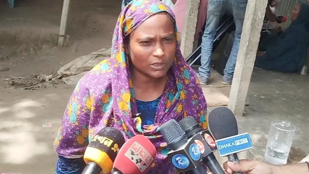 শিশু আছিয়া ধর্ষণ ও হত্যা: ফাঁসি ছাড়া কোনো রায় মানবেন না মা