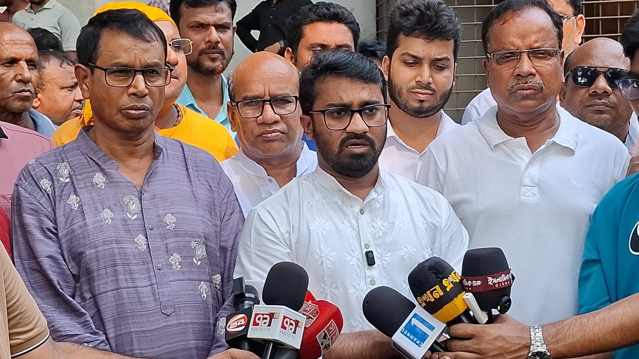 দুর্গাপূজায় বিশৃঙ্খলা সৃষ্টির ষড়যন্ত্র হলে কঠোর জবাব: রাশেদ খাঁন